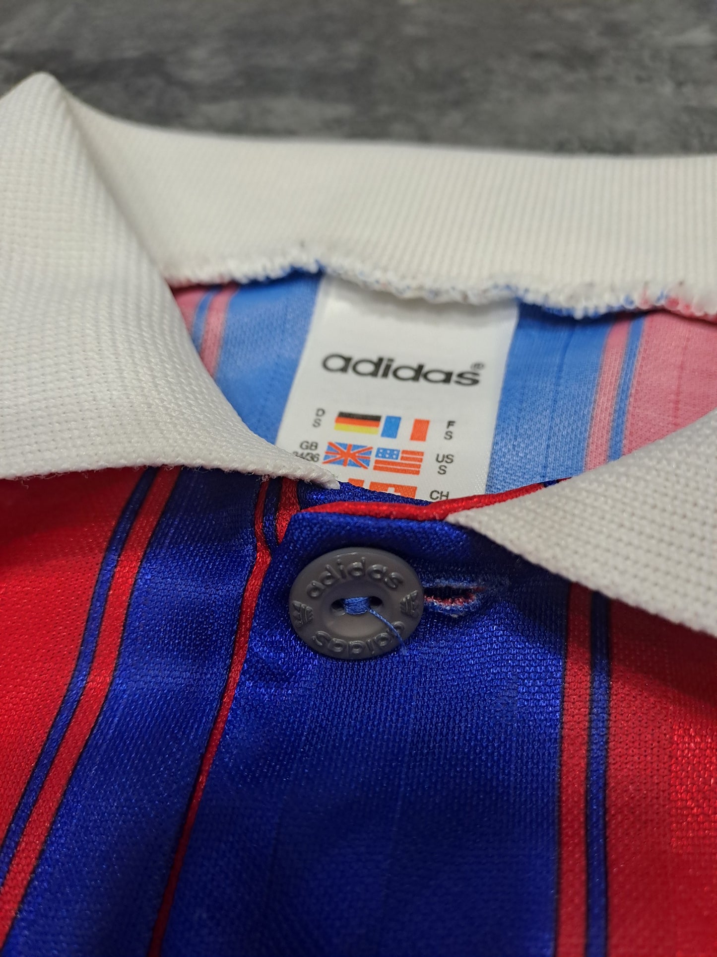Bayern Múnich 1993-95 Home • Adidas Opel • #4 MIKE • Vintage