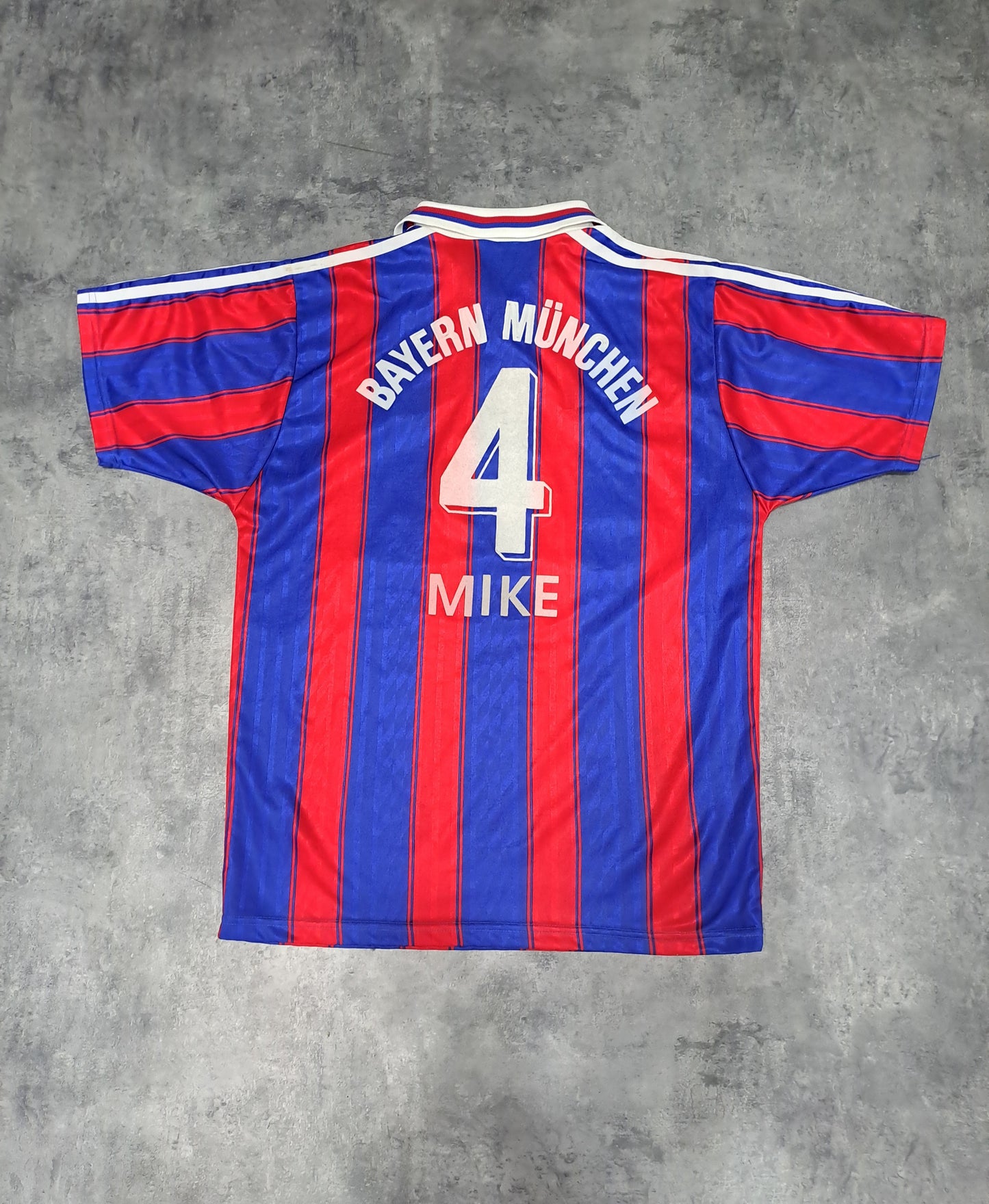 Bayern Múnich 1993-95 Home • Adidas Opel • #4 MIKE • Vintage