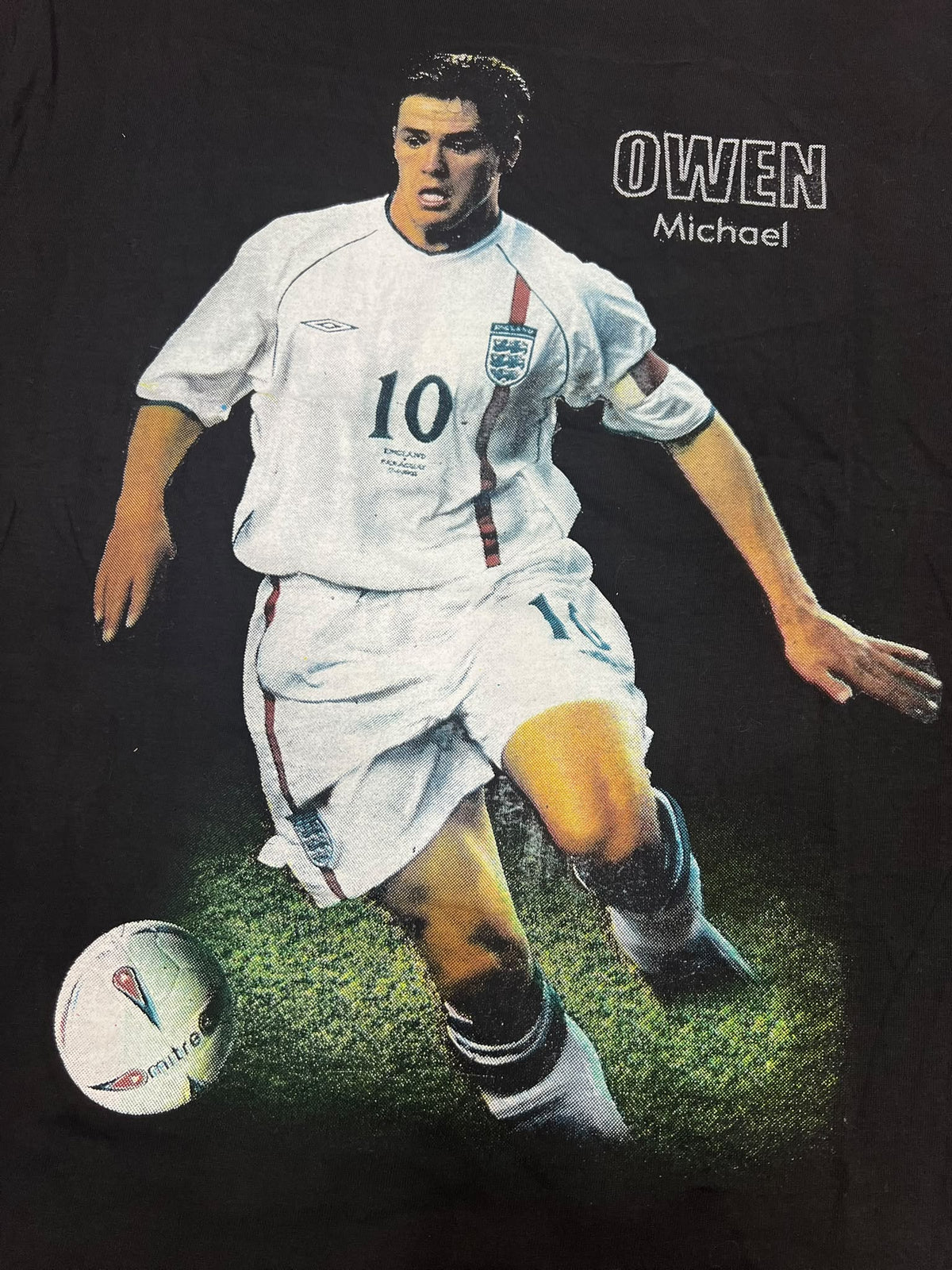 Michael Owen England #10 Vintage 2000s Football Graphic T-Shirt