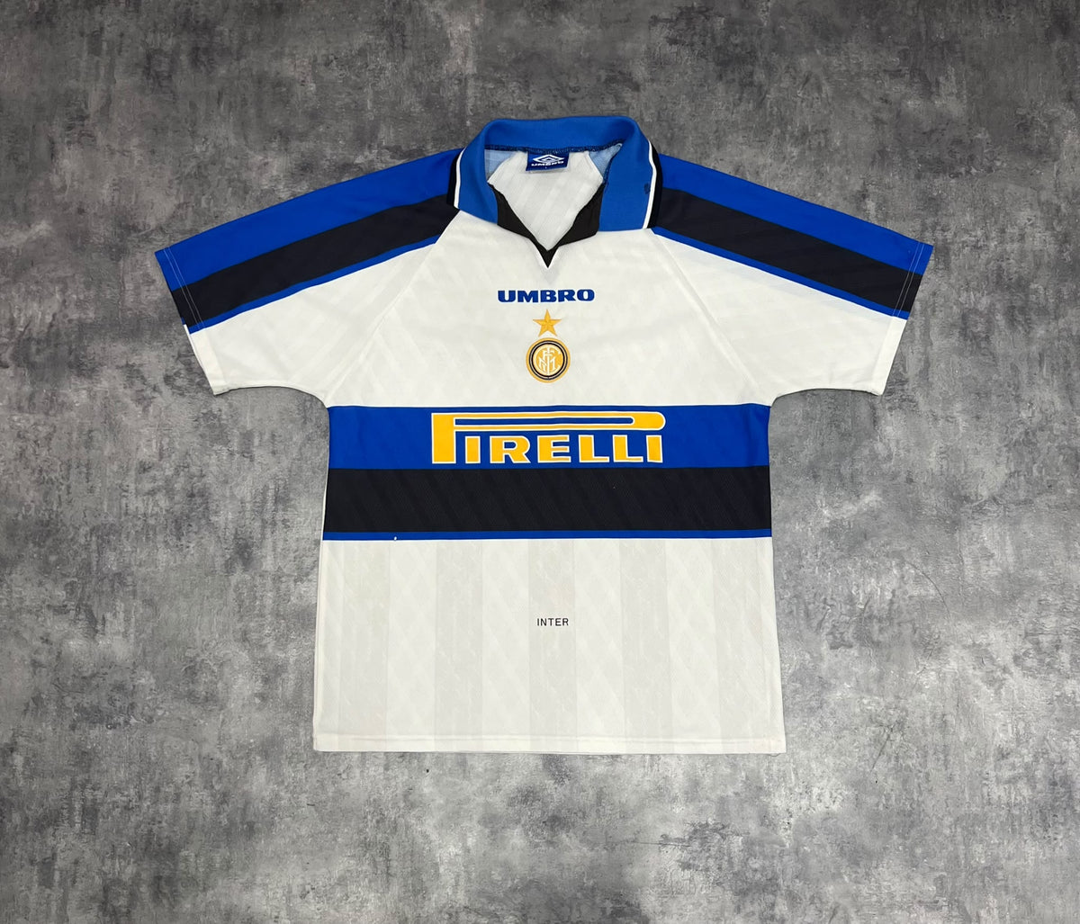 Inter Milan Umbro 1997/98 Away Shirt – Camiseta Vintage Pirelli 90s