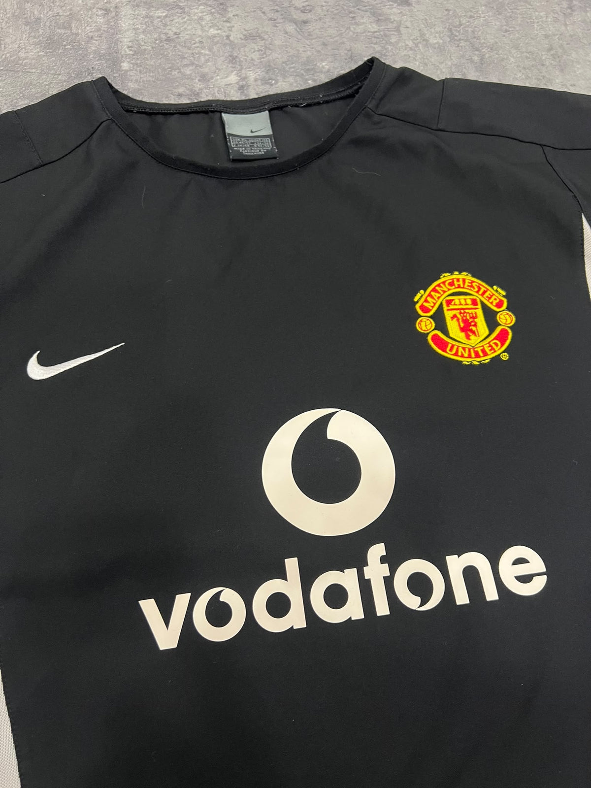 Manchester United Nike Vintage 2002-04 Training Shirt | Vodafone Black XL