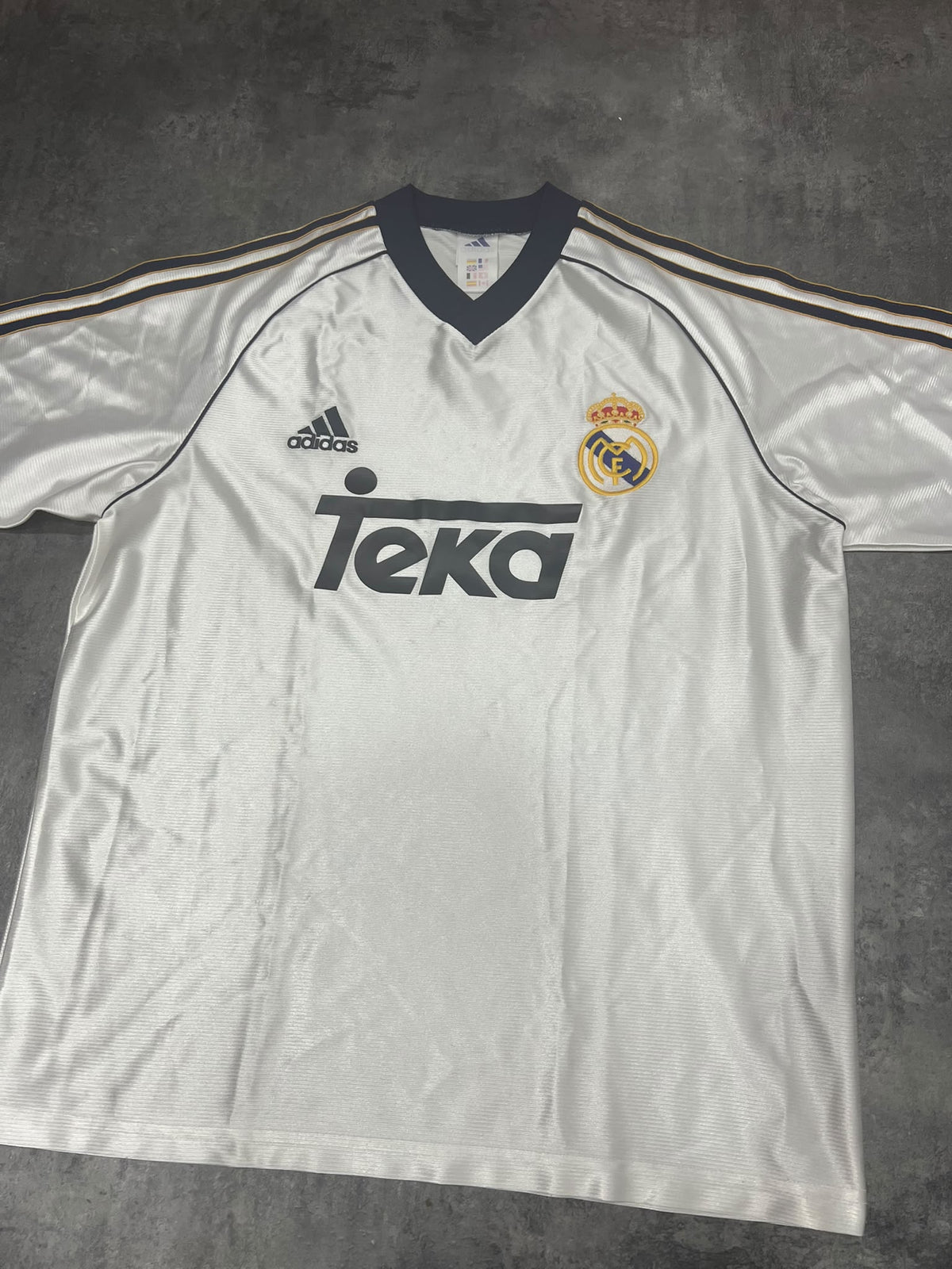 Real Madrid Adidas Teka – Camiseta Vintage 90s