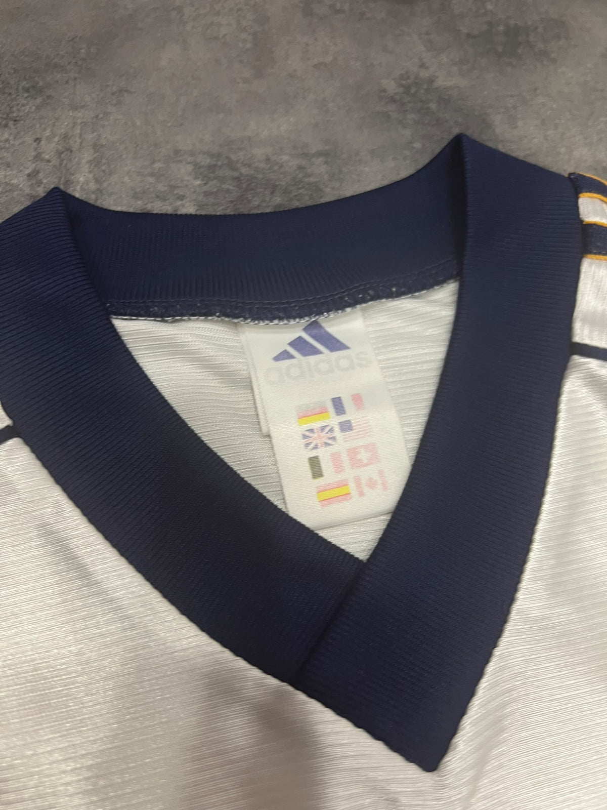 Real Madrid Adidas Teka – Camiseta Vintage 90s