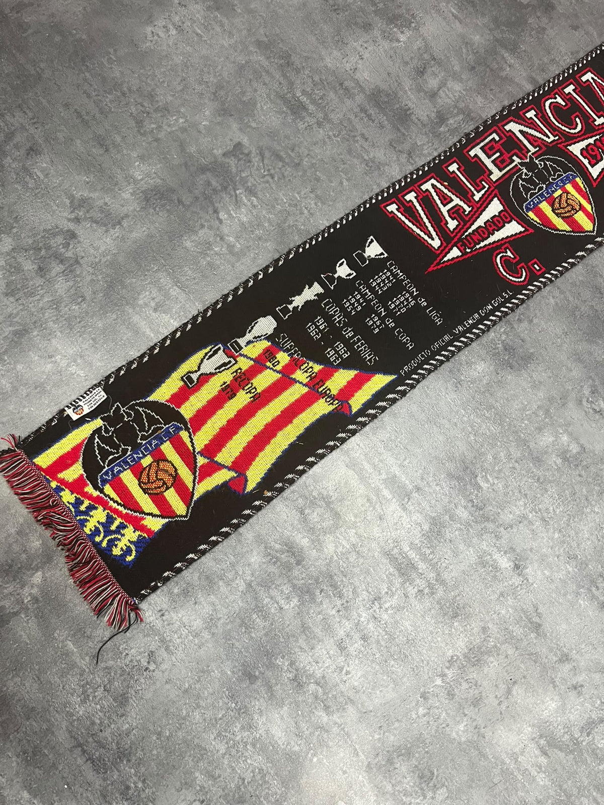 Bufanda Valencia CF Vintage 90s – Palmarés Histórico Producto Oficial