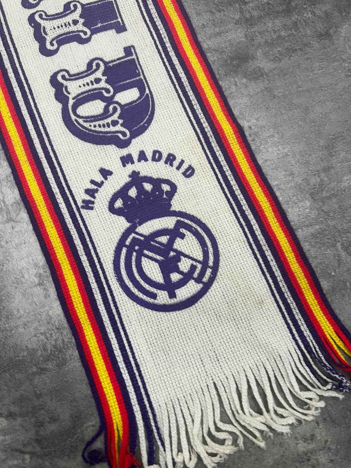 Bufanda Real Madrid Años 80 – Serigrafía Vintage Football Scarf