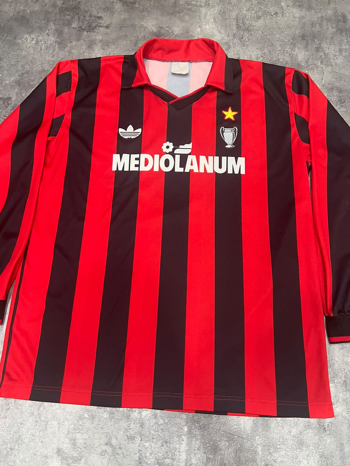 AC Milan Adidas Original 1990-91 Mediolanum #4 – Vintage Football Shirt