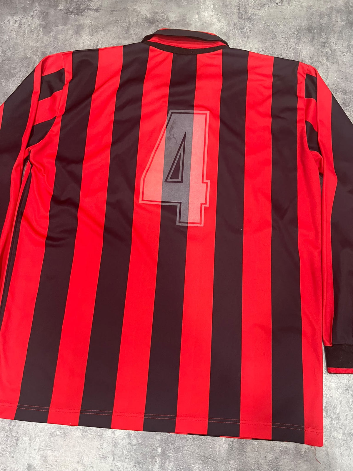 AC Milan Adidas Original 1990-91 Mediolanum #4 – Vintage Football Shirt