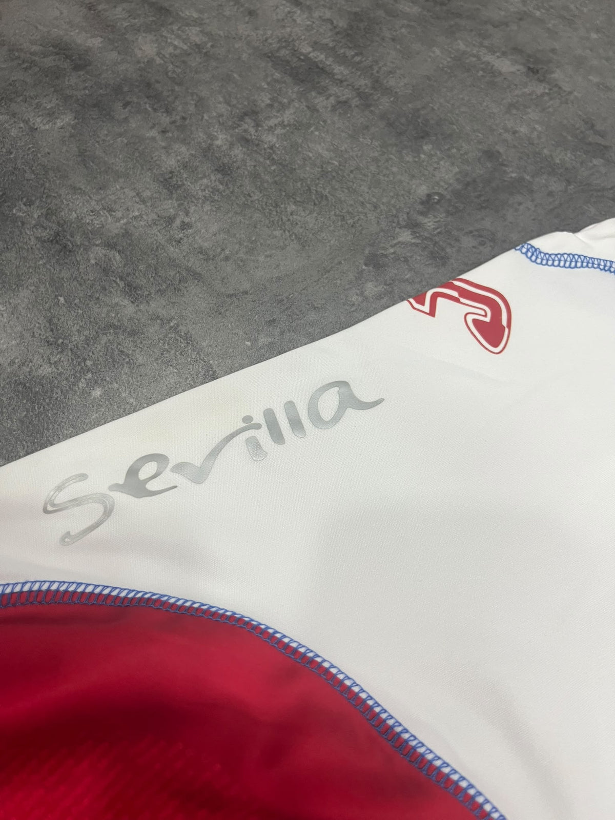 Sevilla FC Joma Vintage 2000s – Camiseta Especial Localidades