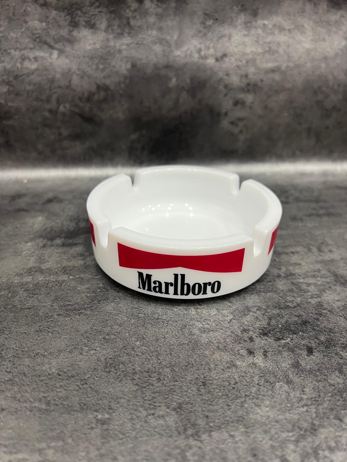 Cenicero Marlboro Vintage 80s/90s – Retro Advertising Ashtray