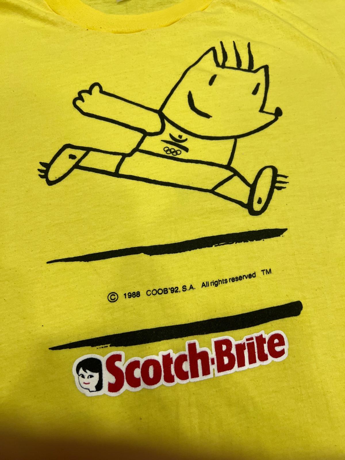 Camiseta vintage Cobi Barcelona 92 Scotch-Brite 1988 – Olympic Retro T-Shirt