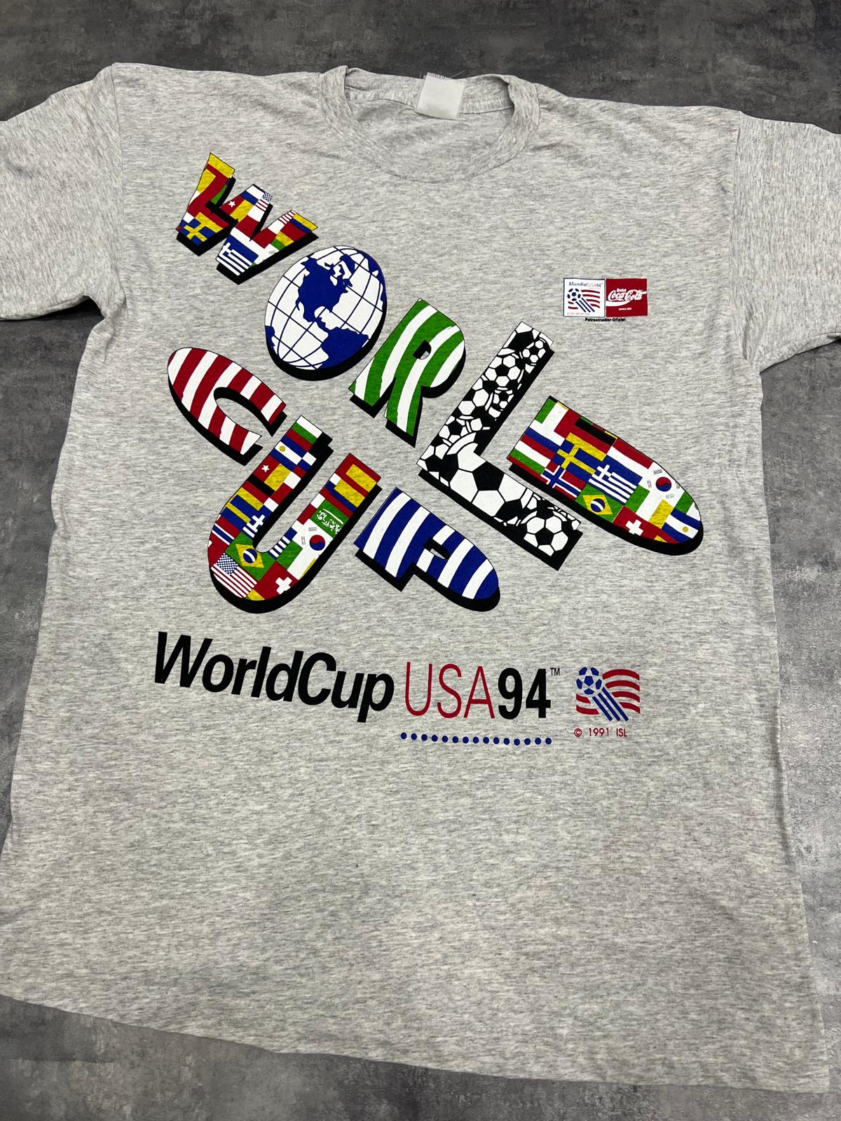 Camiseta vintage Mundial USA 94 Coca-Cola – World Cup 1994 Flags Graphic Tee