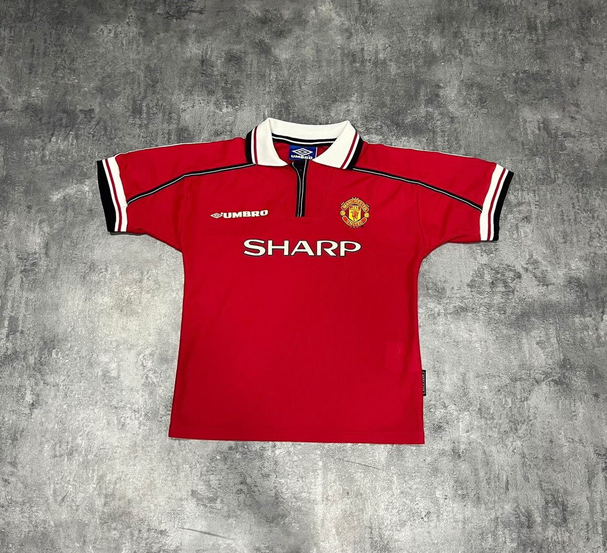 Manchester United 1998-2000 Umbro Sharp Vintage Football Shirt Kids | Camiseta fútbol retro infantil 90s