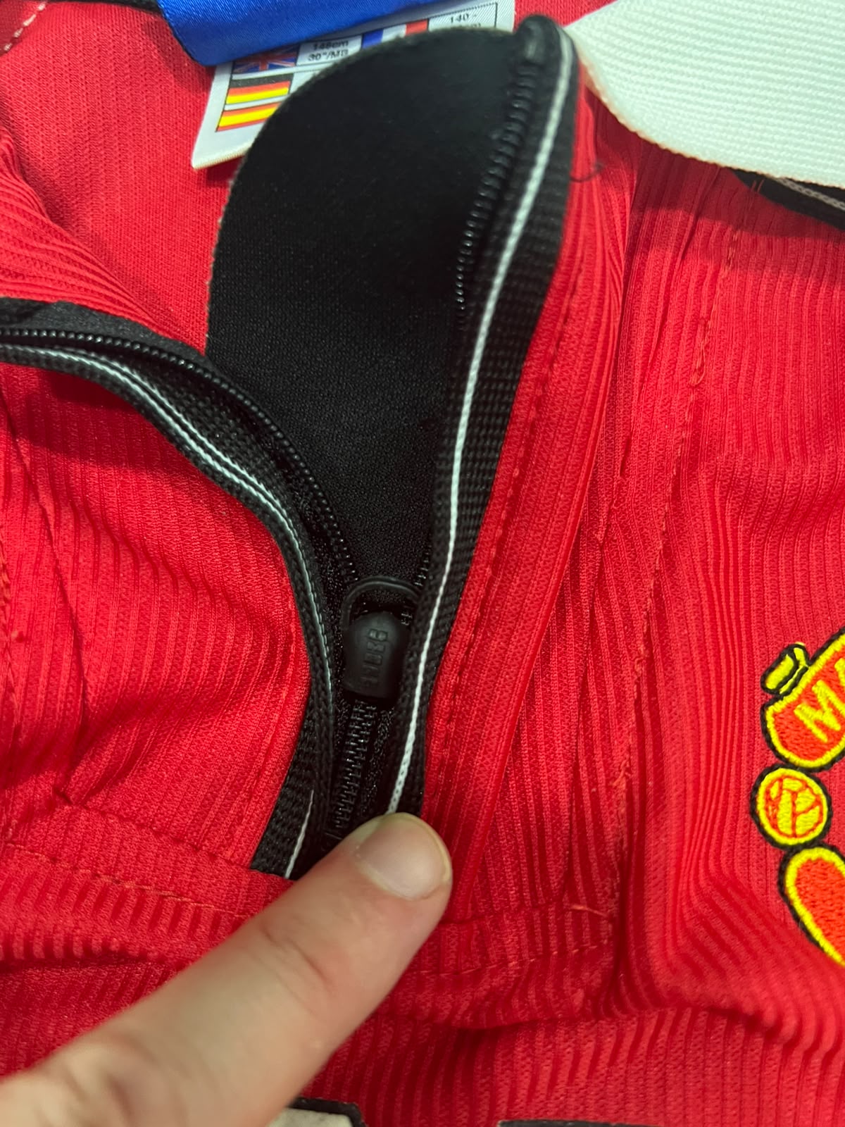 Manchester United 1998-2000 Umbro Sharp Vintage Football Shirt Kids | Camiseta fútbol retro infantil 90s