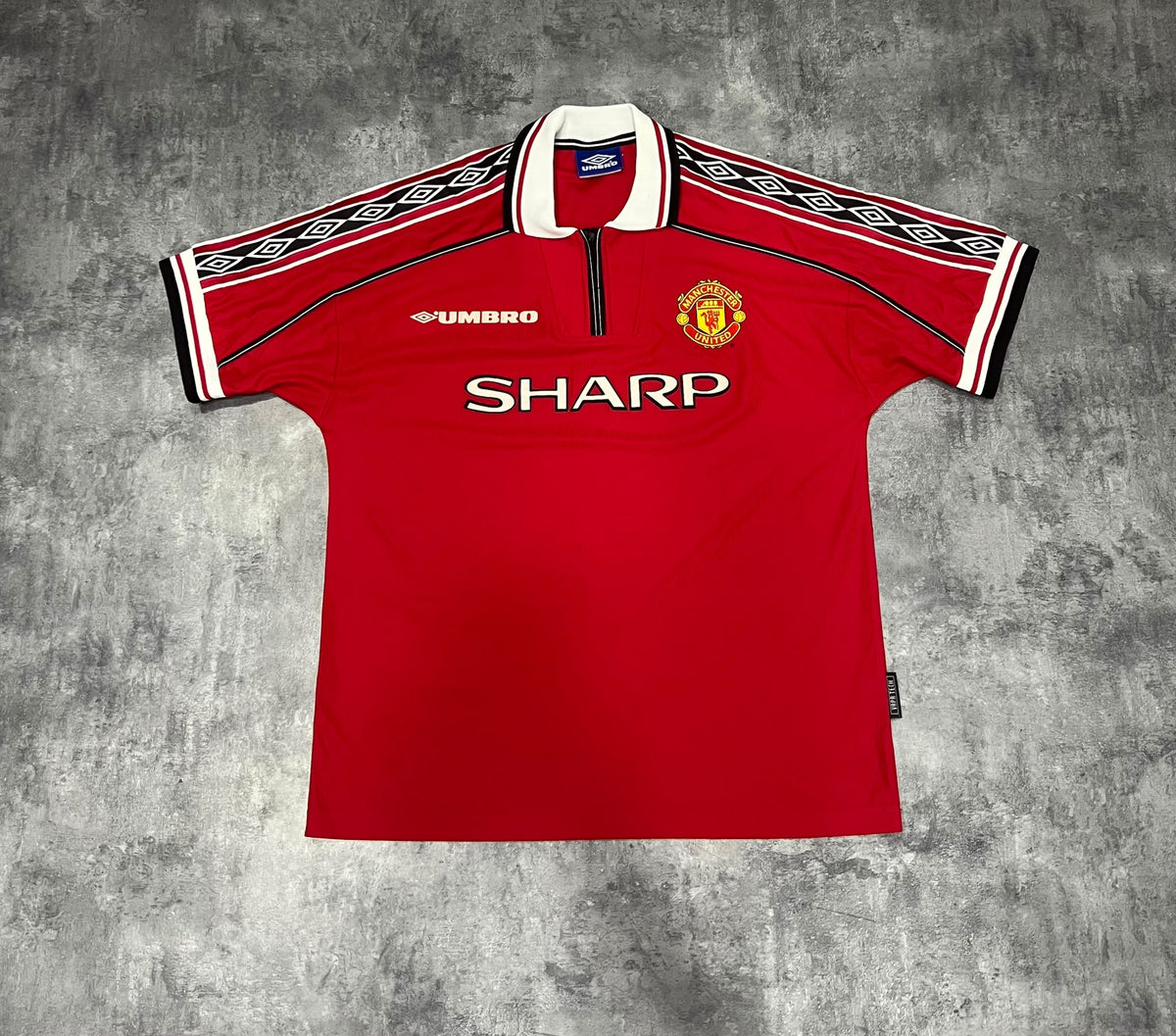 Manchester United Umbro 1998-00 Home – Camiseta Vintage Sharp Made in UK